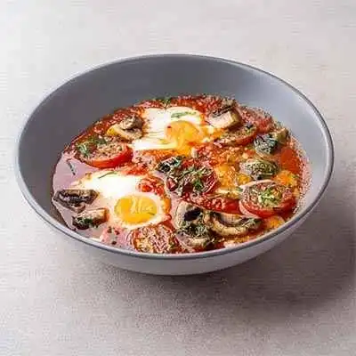 Turkish Tomato baked Egg With Grilled Tomato & Mushroom
